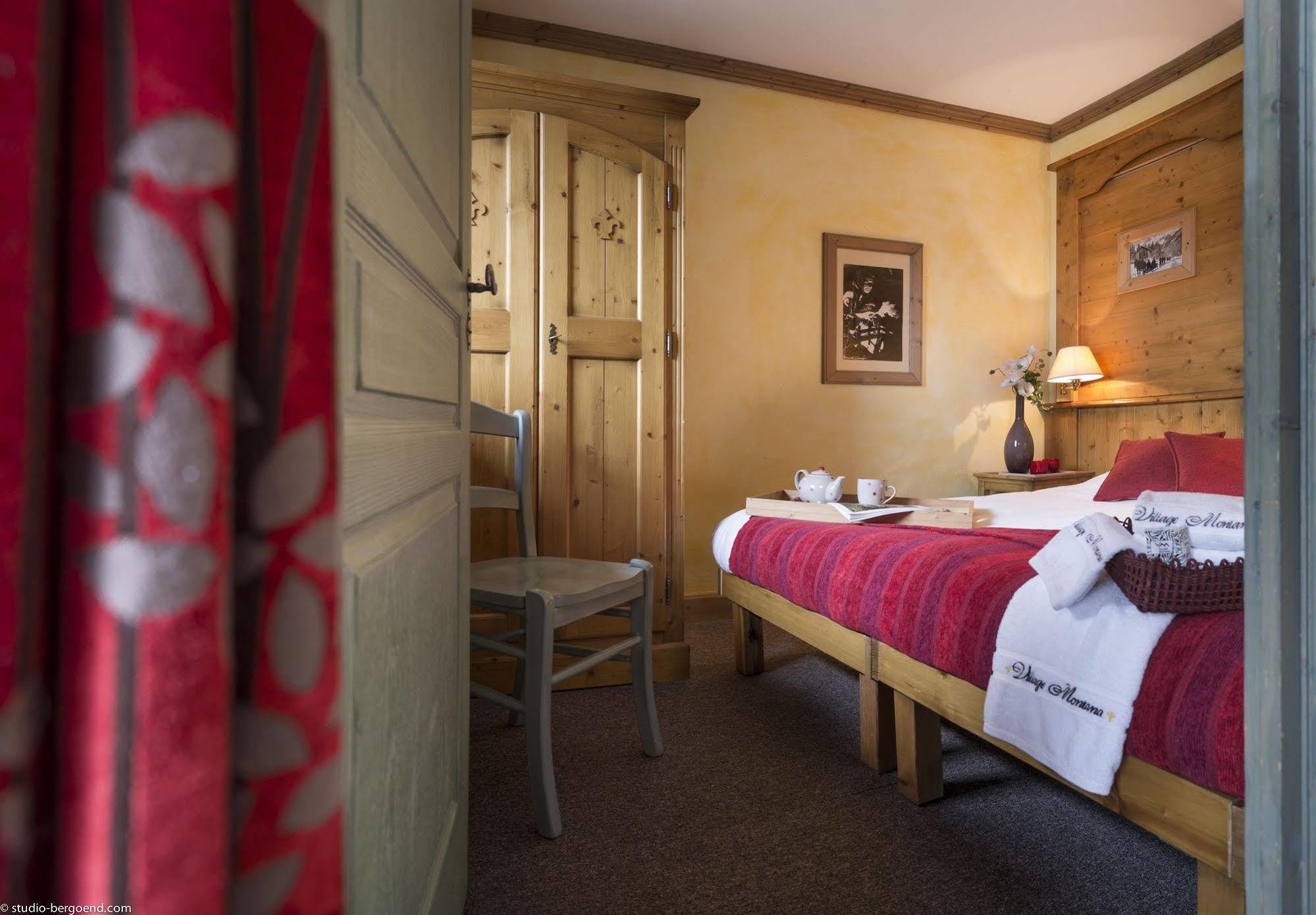 Chalets Montana Airelles Тин Екстериор снимка